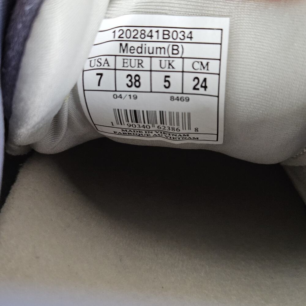 Brooks Women's Gray and Light Pink Running Sneakers - Picture 11 of 11